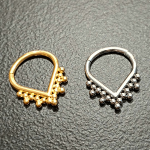 Σκουλαρίκι clicker ring